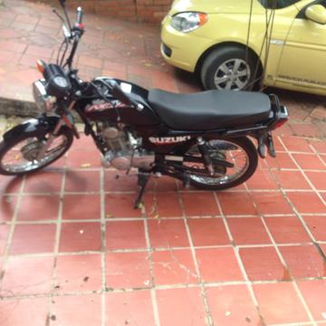 Vendo Moto Ax4 2017 ,Propiedad Y Gases