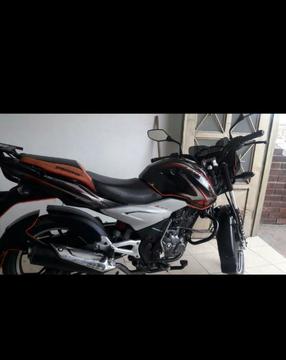 Vendo Moto Discover 125