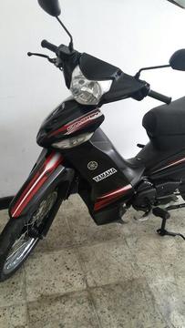 Vendo Moto Yamaha Cripton 115 Modelo 2015
