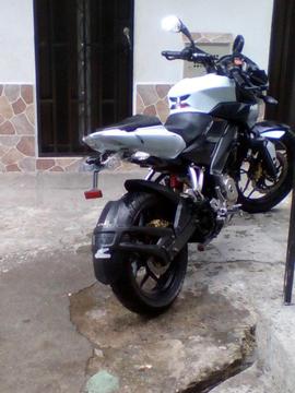 pulsar ns 200