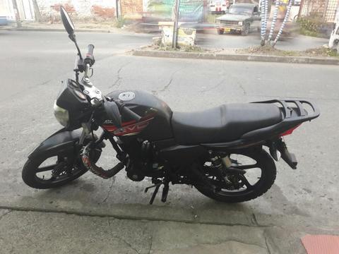 Se Vende Akt Evo 2013