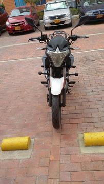 Moto Akt R3 Modelo 2016 Km 17mil