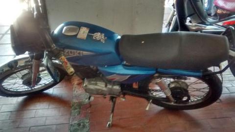 Ax 100 Modelo 2004