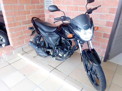 Vendo Moto Suzuky Modelo 2016