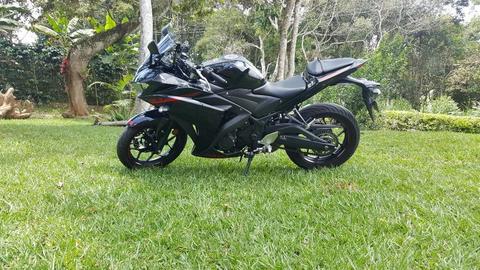 Yamaha R3 2015