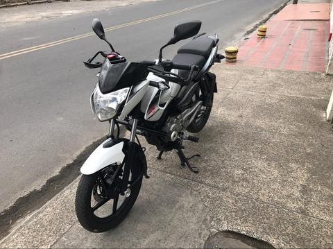 Vendo Pulsar 135 Pro 2016 pastusa