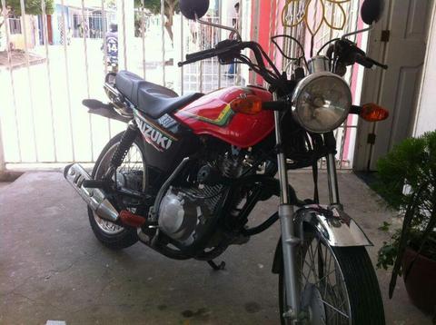 Vendo Ax4 Modelo 2012 - Papeles Al Dia