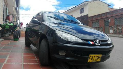 Vendo O Permuto Peugueot 206