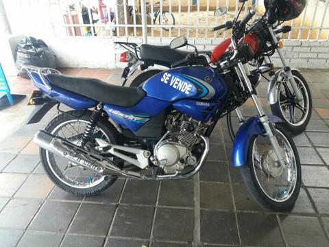 Moto Libero 2013