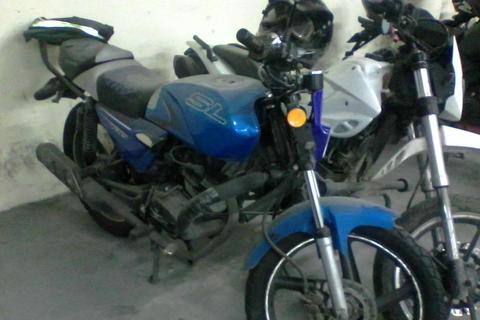 vendo o permuto akt sl mod 2011