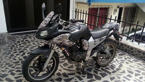 Vendo Moto. Yamaha Fazer F16