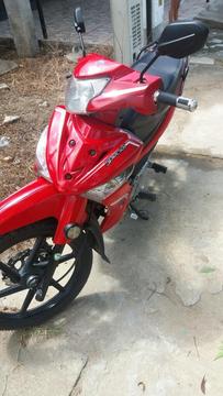 Vendo Moto Akt 110 Especial 2105