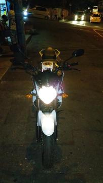 Moto Fz Solo 2017