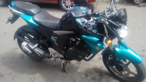 Fz 16 Modelo