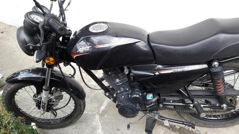 Vendo Moto Akt 125 Nkd Mdelo2.014 Unico