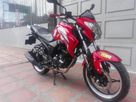 CR5 180 MOD. 2016 VENDO O PERMUTO