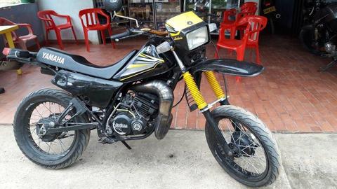 vendo dt 175 modelo 97 placas de giron