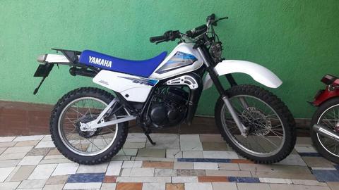 Yamaha Dt125 Del Valle Mela de Motor