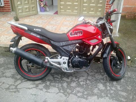 Vendo O Permuto Moto 200cc Al Dia