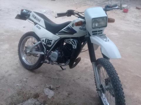 Vendo Moto Dt O Canvio por Boxer ?