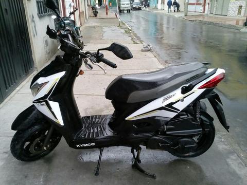 vendo , prácticamente nueva