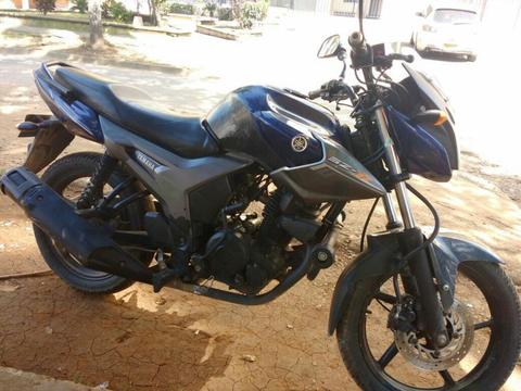 Hermosa Yamaha Szr160 Modelo 2015 Al Dia