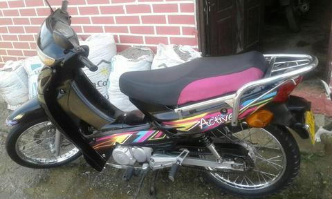 Moto Barata Auteco Active