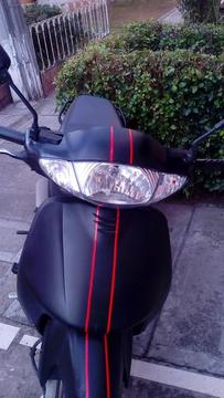 VENDO MOTO SEMI ELECTRICA EN PERFECTO ESTADO