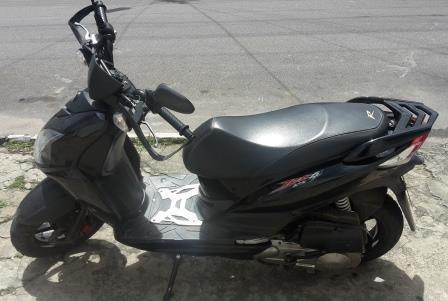 Vendo AKT Jet 4 modelo 2013 solo 8000 km