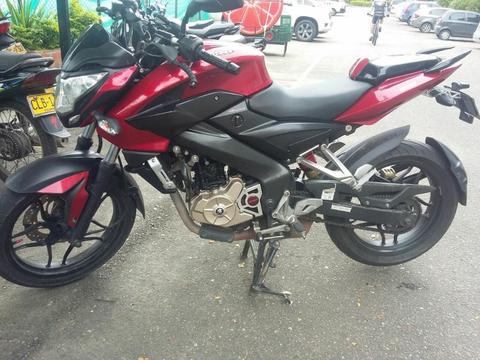 Linda Pulsar 200 Ns 2015