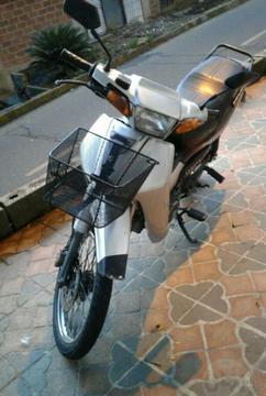 Vendo Moto en Muy Buen Estado Negociable