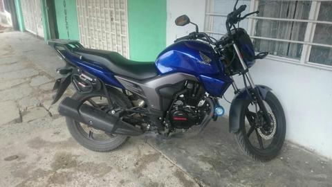 Se Vende Honda Invicta 2016