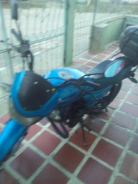 Vendo Moto AKT En Buen Estado