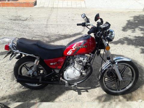 se vende gn 125 todo al dia colombiana