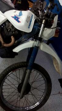 Vendo Moto Barata en Muy Buen Estado