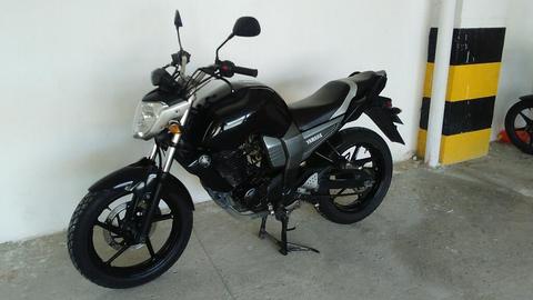 Yamaha Fz Modelo 2015 con Soat