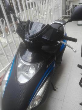 Vendo Moto Homda