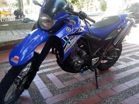 Yamaha XT 660 modelo 2011