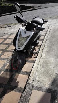 Moto Agility Rs