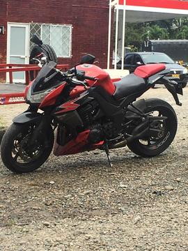 Vendo O Permuto Z1000 2011