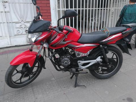 Vendo Hermosa Discover 100m Modelo 2015