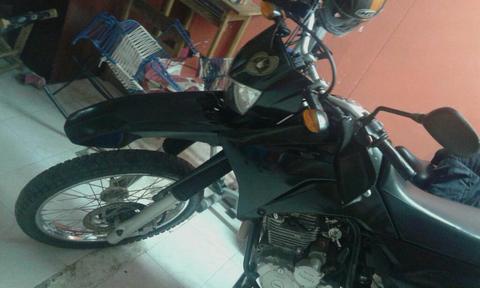 Vendo Moto