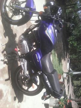 Vendo Moto en Cómo Nueva en Excelente