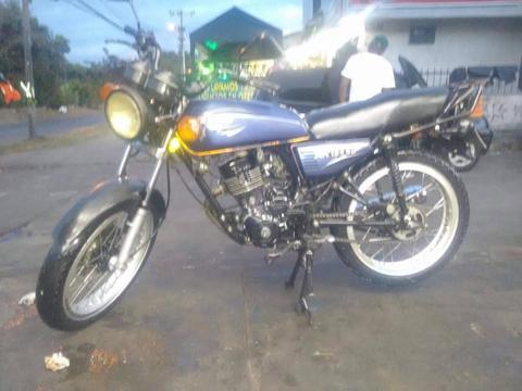 Se vende AKT SL 2008 3046038780