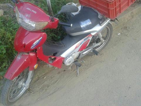 Vendo Moto Jianling 110 Solo Targeta