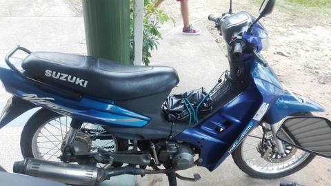 VENDO MOTO SUZUKI VIVA 115