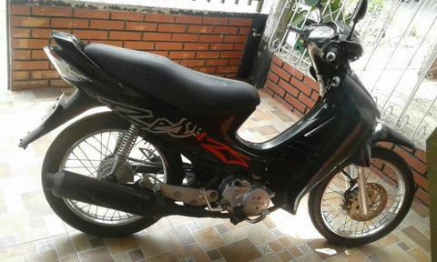 Se Vende Bes 2008 en Buen Estado
