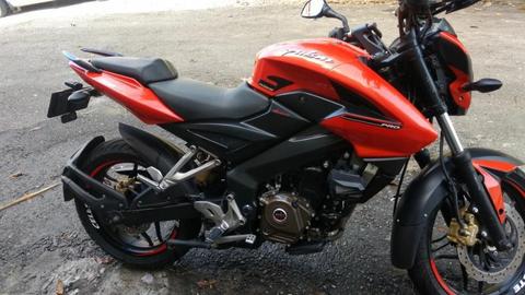 Ns200 Muy Bien Tenida Todo Al Fia