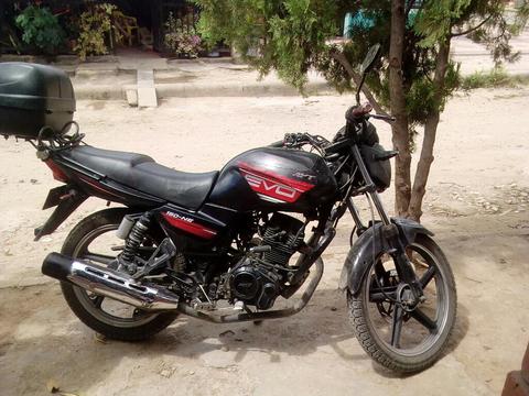 Vendo O Cambio Moto Evo 150 en Muy Buen