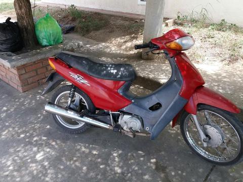 Vendo Moto Honda Vis